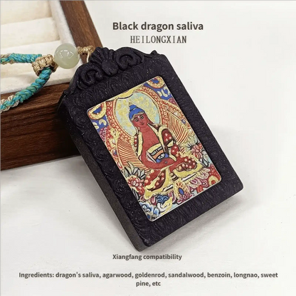 Mahavairocana Thangka incense pendant displayed with text titled "Black dragon saliva", detailing the xiangfang compatibility and ingredient list, including dragon's saliva, agarwood, and other natural fragrant substances.