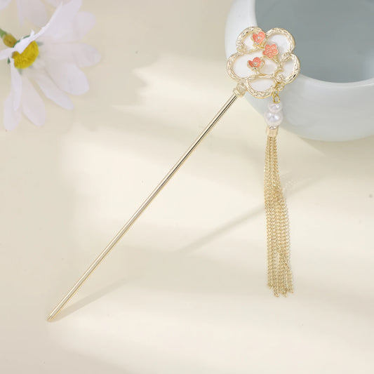 Changanyi hairpin with white flower and gold tassel