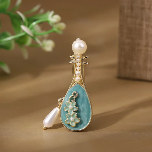 Chinese - style pipa hair clip, blue color with pearl and floral details