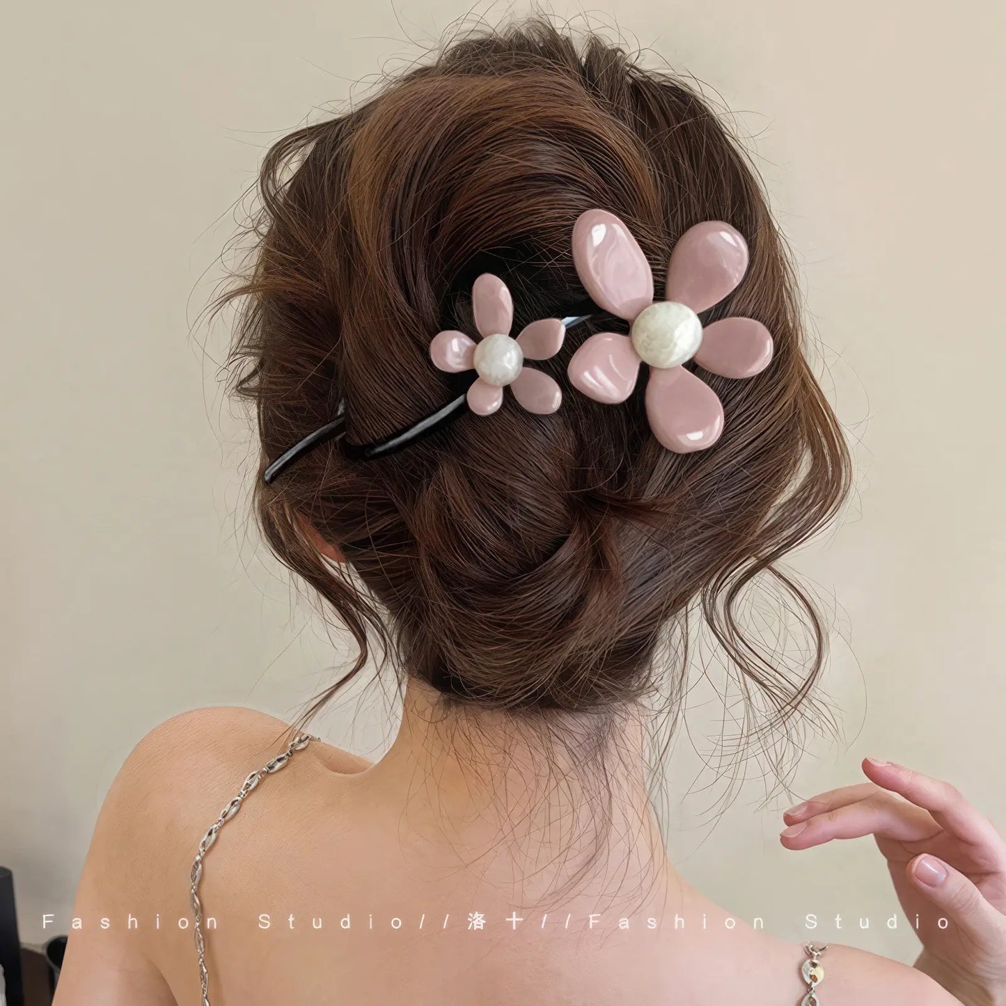 Flower Twist Hair Clip
