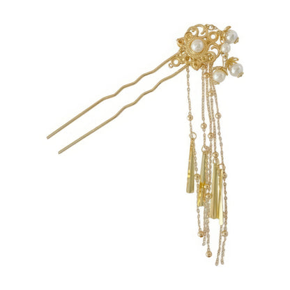 Single gold pearl tassel hairpin, side view showcasing chain details