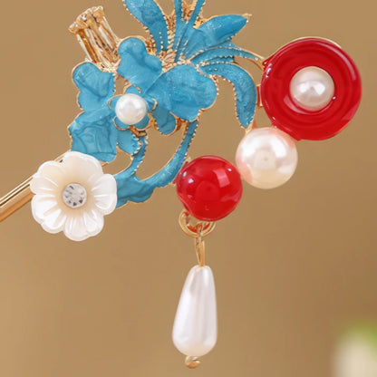 Gongmingyue hairpin with blue flowers, red pearls and white blooms