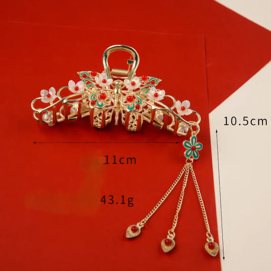 New Chinese style flower - shaped hair claw, isolated on red background, showing size (11cm) and weight (43.1g)