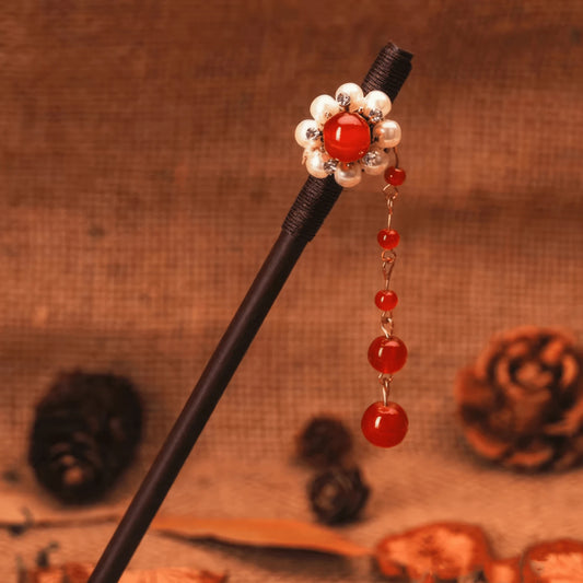 Tingyue hairpin "Yuanyue" (SF22 - 09), red bead tassel, burlap background