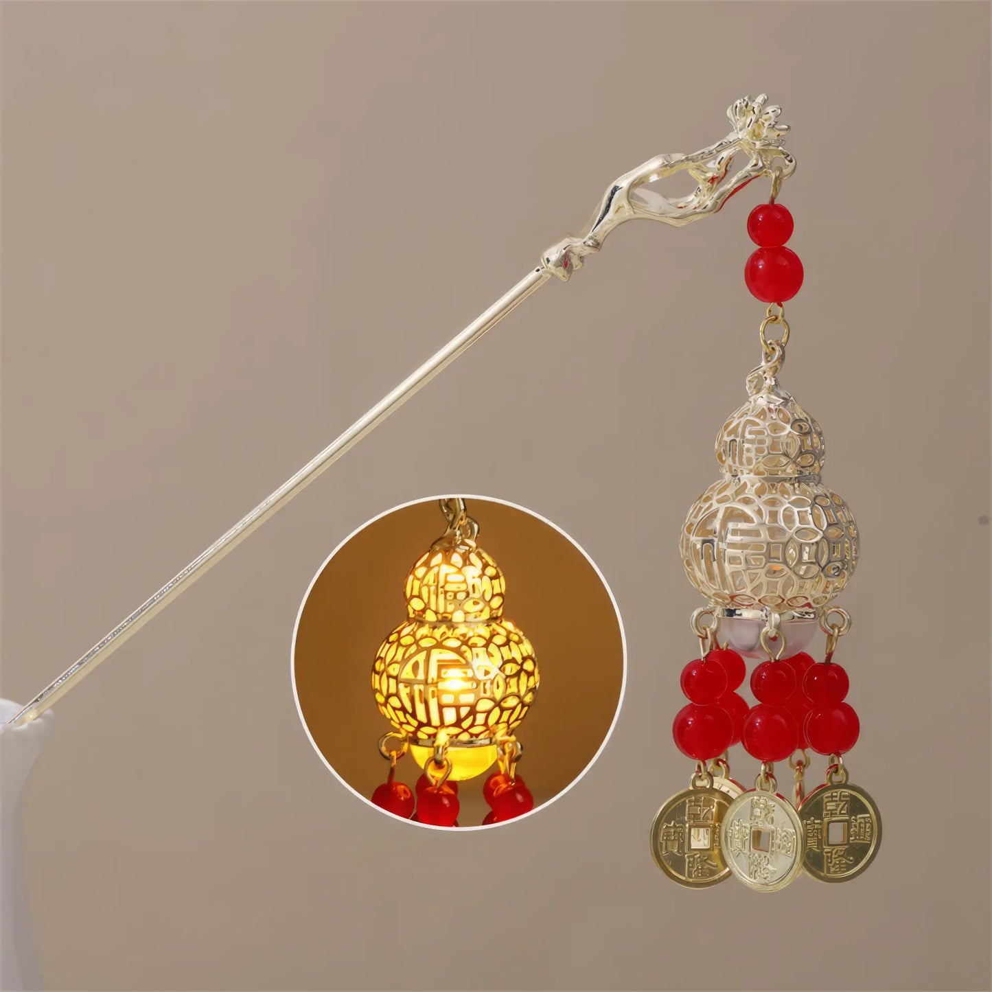 Xiaonianhuadeng hairpin with gold accessories and gold lantern, beige background